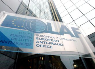 Ue, l’Agenzia antifrode accusa Marine Le Pen di abusare dei fondi pubblici