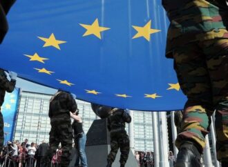 Lambrecht, la Germania deve avere un ruolo dominante nella difesa europea