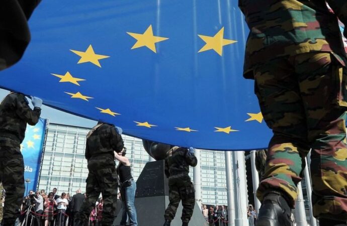 Finisce il Nefasto 2020 e la NATO già pensa al 2030
