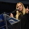 Meloni: “Su Ue e Nato chi non ci sta è fuori, a costo di non fare governo”
