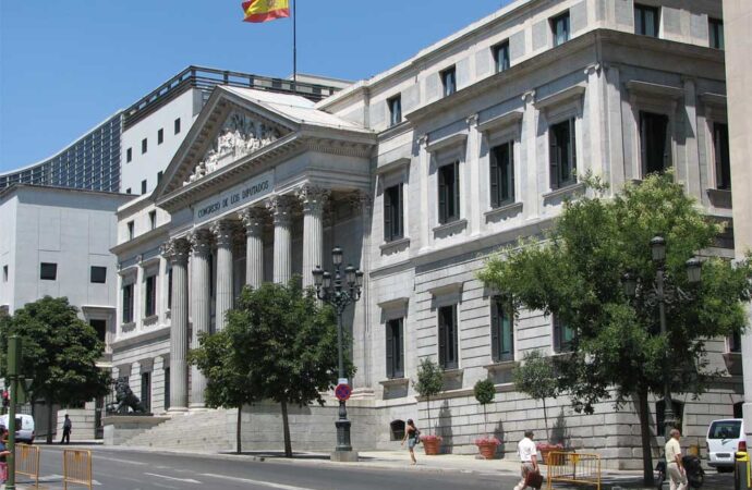 Spagna: Tensione alla Camera dei deputati, in attesa delle prime elezioni regionali in Andalusia