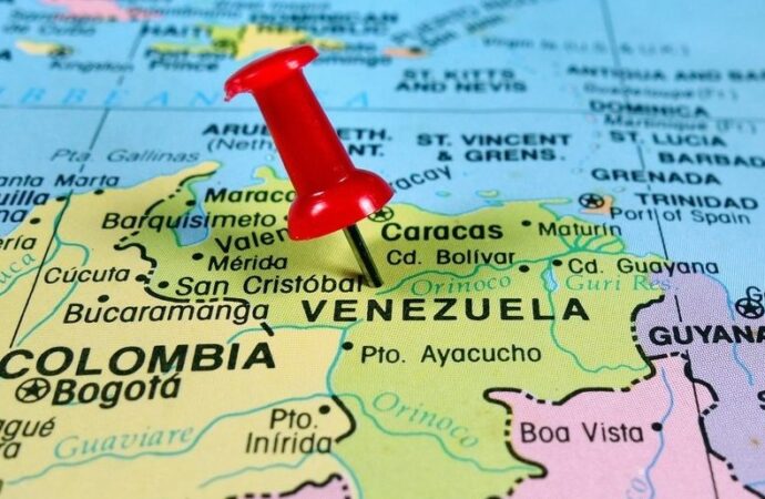 Venezuela, almeno 43 vittime per le frane, si temono altre morti