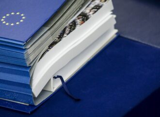 L’importazione di tek birmano, vietata dall’UE, continua aggirando i controlli