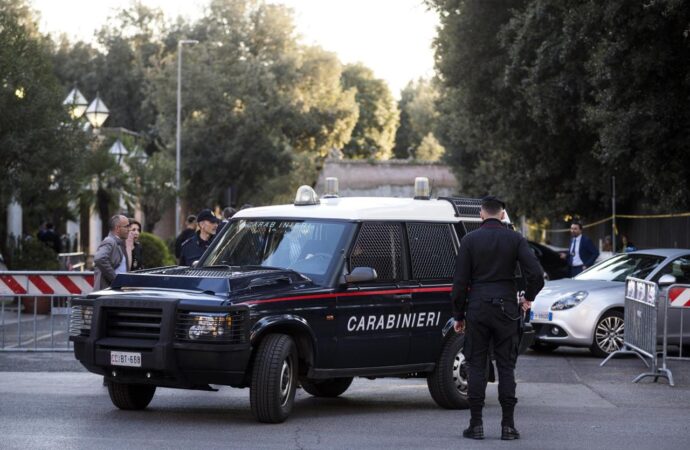 Messina Denaro, arrestato il medico del boss