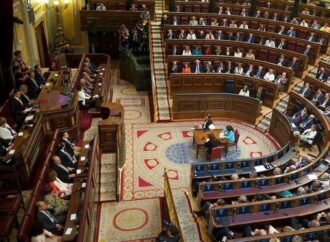 Spagna, la riforma del lavoro del governo Sanchez passa per un soffio