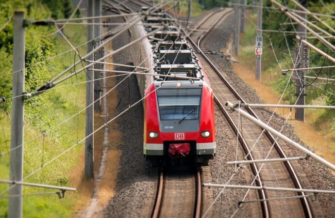 La Germania discute sul possibile “successore” del “9 euro ticket”