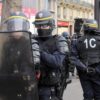 Francia: scontri in tutto il Paese, centinaia di arresti a Parigi