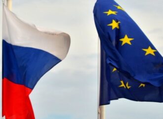 Russia, Putin: Gas si paga in rubli non in dollari ed euro