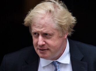 Gb, Johnson: “Putin è un vero criminale di guerra”