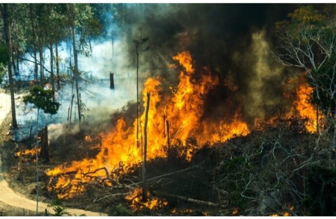 In fiamme la Grecia e gran parte dell’Europa meridionale
