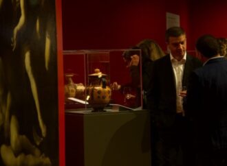 Parigi: mostra ‘Tesori ritrovati, l’arte di salvare l’arte’