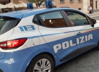 Ostia, spari dal bus: caccia all’uomo, è stato preso