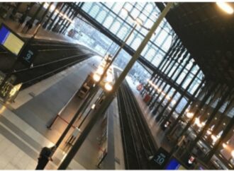 Francia, il governo chiede a SNCF di mitigare l’aumento dei biglietti ferroviari