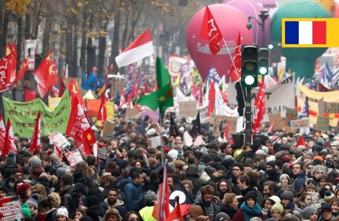 Francia, riforma delle pensioni: in arrivo scioperi a oltranza