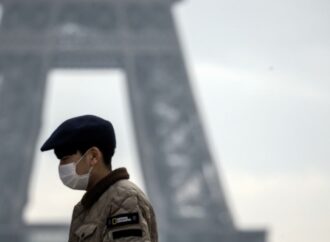 Francia: green pass, mascherine e tamponi: nuove regole