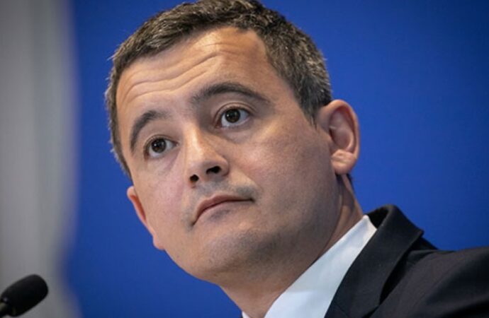 Francia: il ministro degli Interni vuole accelerare le espulsioni