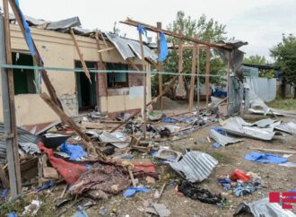 Baku: Armenia bombarda insediamenti azerbaigiani: 17 civili uccisi