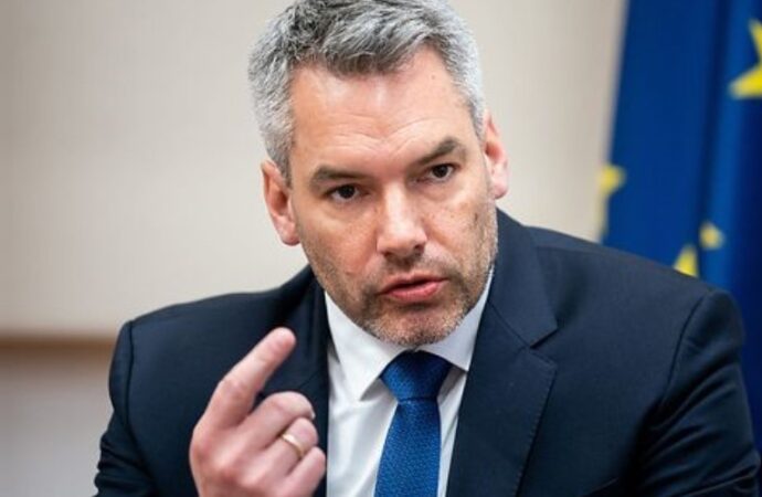 Austria: la Camera dei rappresentanti adotta un pacchetto antiterrorismo