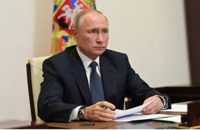 Putin apre al dialogo con l’Occidente sulle tensioni in Ucraina