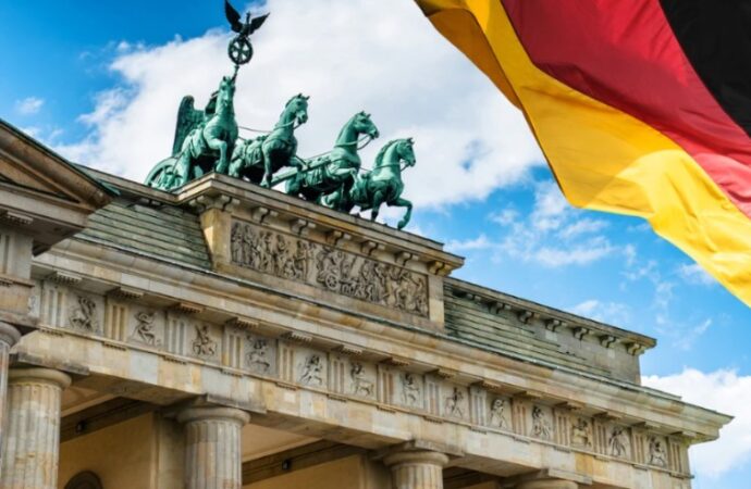 Germania, pil ancora in calo da due trimestri consecutivi