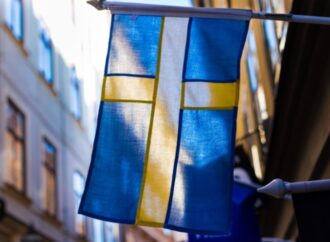 Svezia, corre ai ripari con restrizioni assortite