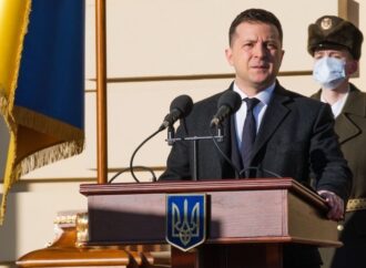 Ucraina, vietati partiti filo-russia, firmata nuova legge