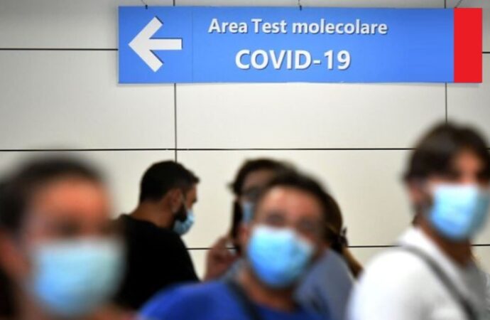 Covid e viaggi, “Ue verso cambio regole per spostamenti”