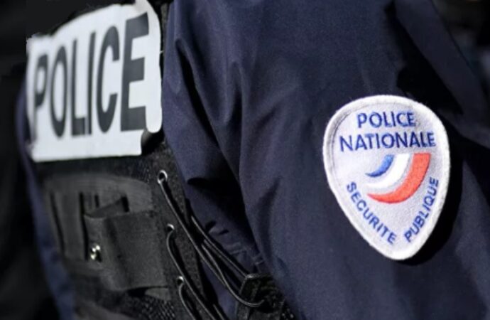Parigi, aggressione alla Gare du Nord sei persone accoltellate
