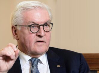 Crisi Ucraina-Russia, Steinmeier avverte Putin: “non sottovaluti la forza della democrazia”