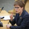 Sturgeon, chiede ai tribunali di pronunciarsi sul voto per l’indipendenza nel 2023