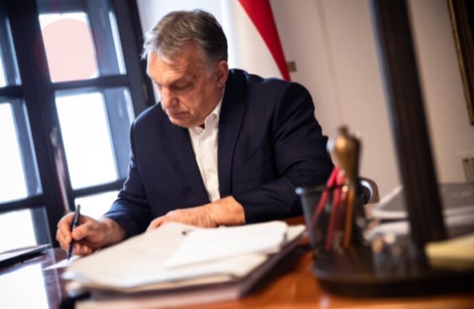 Ungheria, destituiti 170 ufficiali pro Nato