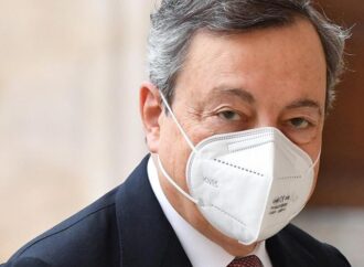 Russia minaccia l’Italia, Draghi: “Odioso paragone tra invasione e pandemia”