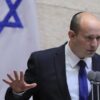 Israele: Netanyahu spodestato da una coalizione arcobaleno di otto partiti diversi