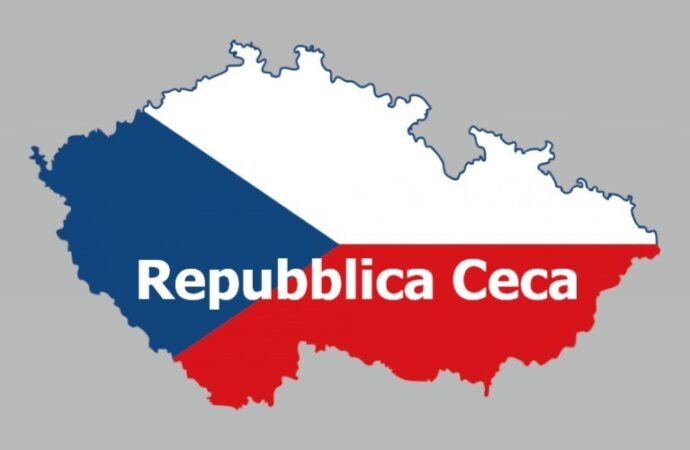 Praga, vietato l’ingresso ai russi con visti di breve durata