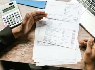 Bollette, 4,7 milioni di italiani non le hanno pagate in ultimi 9 mesi