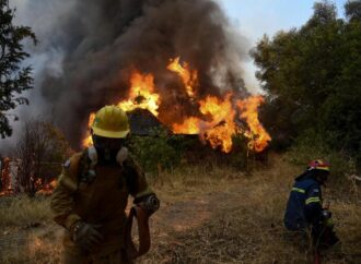 Grecia, arrestati 79 piromani: “Crimine contro il Paese”