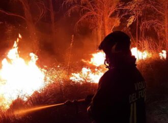 L’Ue raccomanda di prepararsi agli incendi estivi