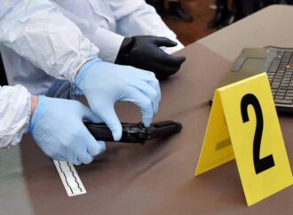 Brindisi, 19enne ucciso per strada a colpi d’arma da fuoco