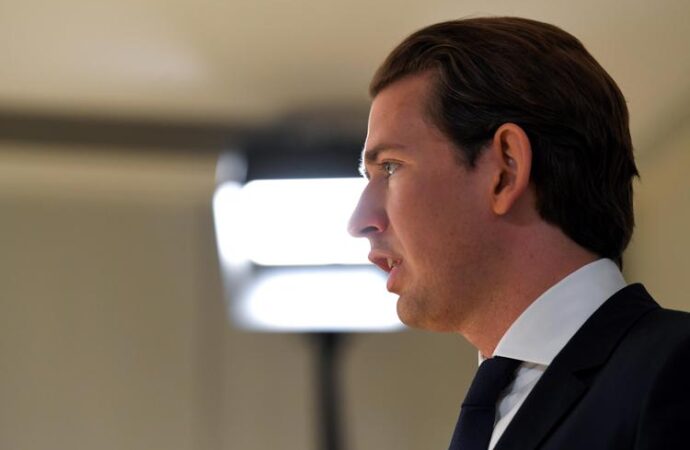 Austria, l’ex cancelliere Kurz a giudizio per false dichiarazioni