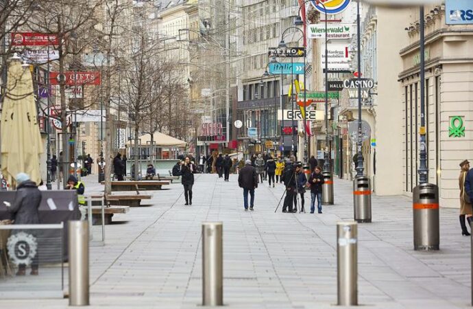 Austria, revocherà quasi tutte le restrizioni dal prossimo 5 marzo