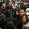 Italia, contagi e ricoveri in calo: 4 Regioni tornano in zona gialla