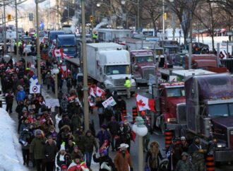 Canada, Ottawa: camionisti protestano contro l’obbligo vaccinale