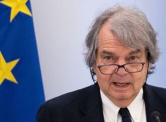 Brunetta, contro lo smart working. Ira sindacati