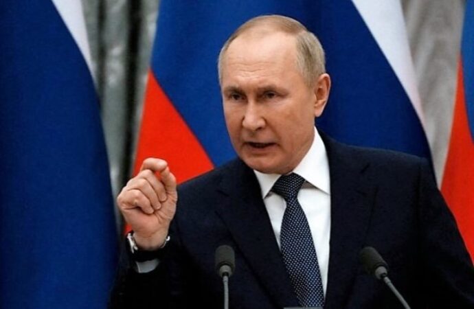 Putin: ‘reagiremo all’espansione della Nato in Svezia e Finlandia’