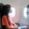 Mascherine in aereo, cosa cambia da oggi in Italia e in Ue