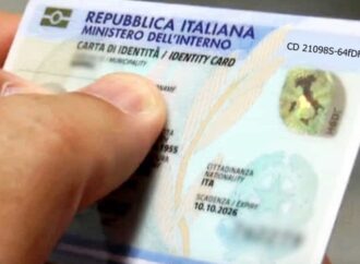 Germania, obbligo di impronte digitali per la carta d’identità ribadito dalla Cge