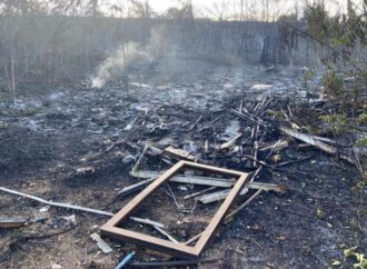 Incendio Centocelle, Ordine medici Roma: “Bomba ecologica, rischio emergenza sanitaria”