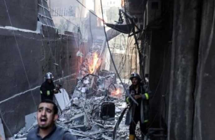 Gaza, raid Israele: “10 morti tra cui una bambina e 55 feriti”