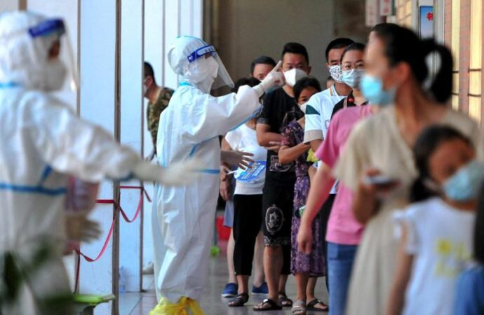 Cina, lockdown su isola Hainan: 80mila turisti ‘in trappola’