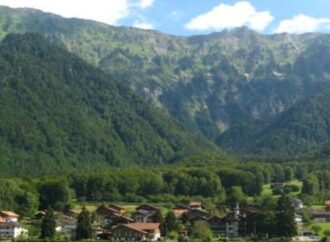 Svizzera, 14enne italiano morto in un incidente in montagna